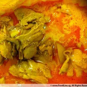 1x Golden Pillow Curry Chicken Bun @$14.8