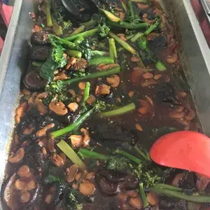 香菇芥兰 Kailan w/Mushrooms