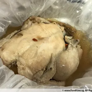 Herbal Chicken w Honshimeiji & Bamboo Fungus