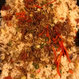 Fried Rice with Chinese sausage 飘香香肠炒饭