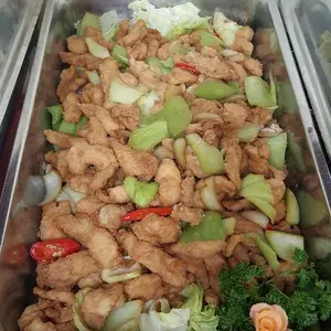芥菜蚝油炒鱼片 Sliced Fish w/Mustard Plant in Oyster Sauce