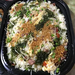 Wok-Fried Rice w Smoked Duck & top w Crisp Garlic