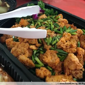 Cantonese Style Garlic Pacific Dory Fillet