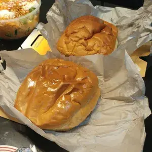 2x Golden Pillow Curry Chicken Bun @$14.8