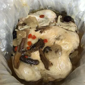 金湯竹笙野菌藥膳炖鮮雞<br>