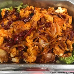 Sliced Fish w/ Dried Chilli • 宫保鱼片(Chef's Recommended)