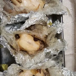 栗子”要财”鸡 Herbal Chicken w/Chestnut