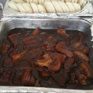 Braised Pork w/ Bun • 扣肉包(Chef's Recommended)