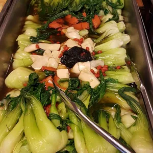 "Fatt Choy" with Imperial Abalone Slice & Wolfberries