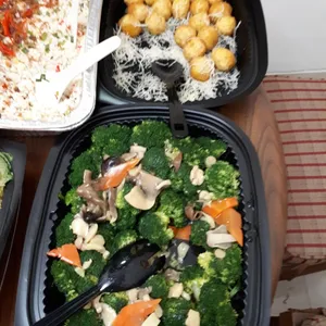 Broccoli with Mixed Mushroom