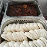 Braised Pork w/ Bun • 扣肉包(Chef's Recommended)