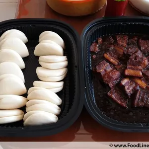 扣肉馒头 Braise Pork w/ Bun