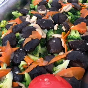 Broccoli w/ Mushroom • 双菇兰花(Chef's Recommended)