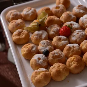 Mini Vanilla Cream Puff