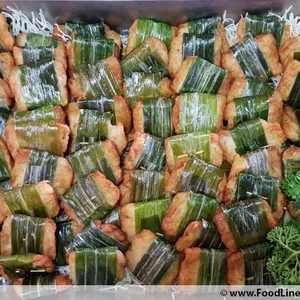 Auspicious Pandan Flavored Prawn Cakes Accompanied by Thai Salad Dressing