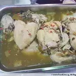 Herbal Chicken w Honshimeiji & Bamboo Fungus