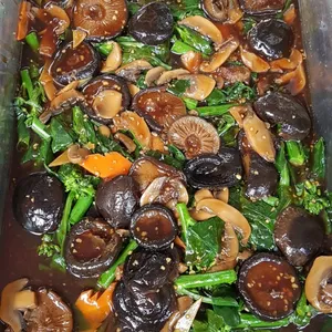 香菇芥兰 Kailan w/Mushrooms