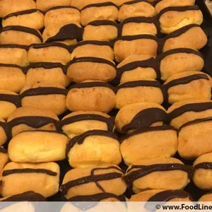 Mini Chocolate Éclair