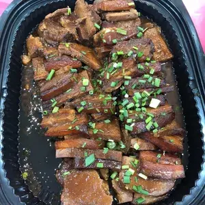 芋头扣肉 Stewed Pork w/Yam