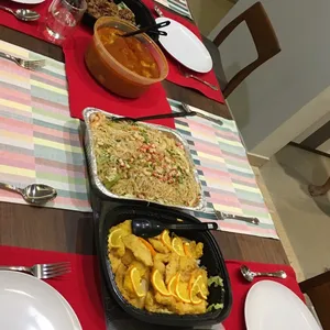 Battered Fish Fillet with Tangy Orange Sauce 香炸鱼片柳丁汁