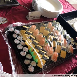 Signature Maki & Sushi Platter