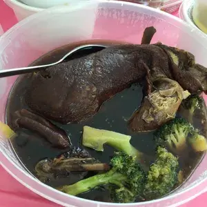 1x Stewed Duck with Chestnuts (Half) 栗子焖鸭 @$20