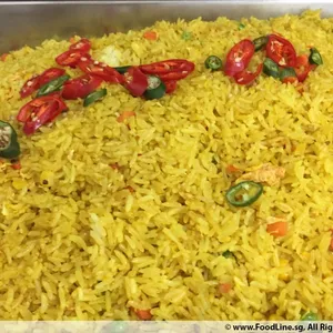 Thai pineapple rice tossed with floss flakes & cashew nuts 旺来炒饭