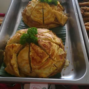 Hawaiian Egg Omelette