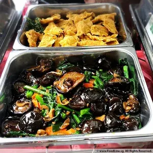 香菇芥兰 Kailan w/Mushrooms
