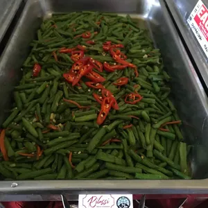 Crisp Green Bean with Preserved Pickles