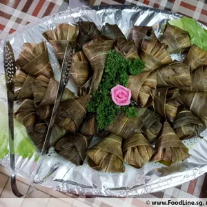 班兰鸡 Pandan Chicken