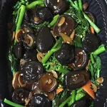 香菇芥兰 Kailan w/Mushrooms