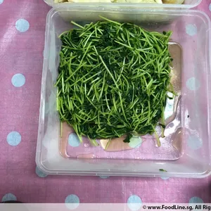Stir Fried Snow Pea Tip 清炒豆苗