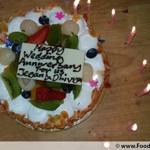 1x Eggless Fruitilicious @$35.9 (Size : 7 Inch (7-10 pax)) (Big Candles : 9) (Small Candles : 9)