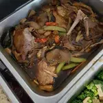 香菇烩扒鸭 Braised Duck w/ Mushroom