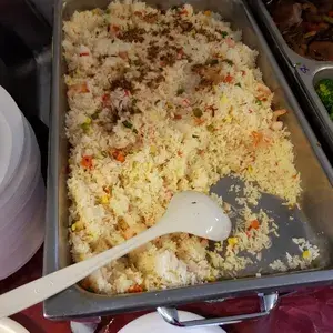 虾仁炒饭 Fried Rice w/ Shrimp