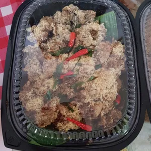 Deep Fried Soft Shell Crab with Chicken Floss 鸡肉松软壳蟹