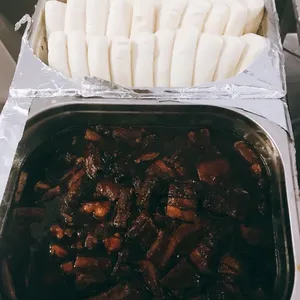 Braised Pork w/ Bun • 扣肉包(Chef's Recommended)