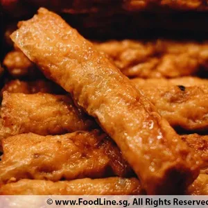 Chicken Ngoh Hiang served with Sweet Flour Sauce