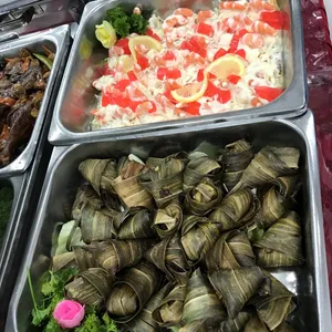 班兰鸡 Pandan Chicken