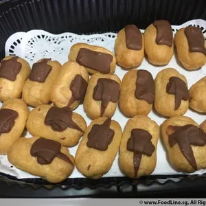 Mini Chocolate Éclair 朱古力泡芙