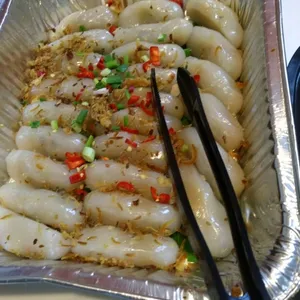 Steamed Mini Soon Kueh 蒸迷你荀粿
