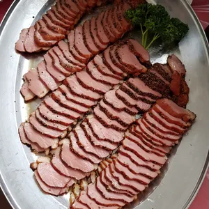 黑椒烟鸭 Smoke Duck w/ Black Pepper 