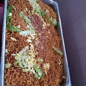炒快熟面 Fried Maggi Noodle