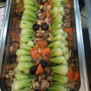 Xiao Bai Chye with Mushroom *