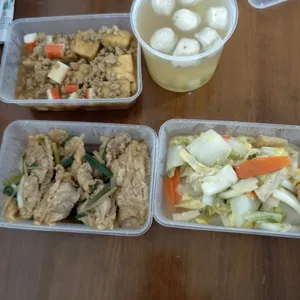 Dishes: 3 Dishes + 1 Soup