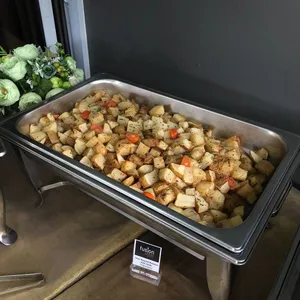 Oven Roasted Potatoes with Herbs *
