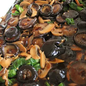香菇芥兰 Kailan w/Mushrooms