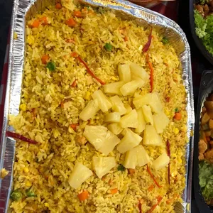 Fried Pineapple Rice •黄梨炒饭