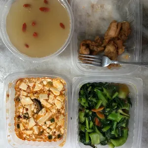Dishes: 3 Dishes + 1 Soup